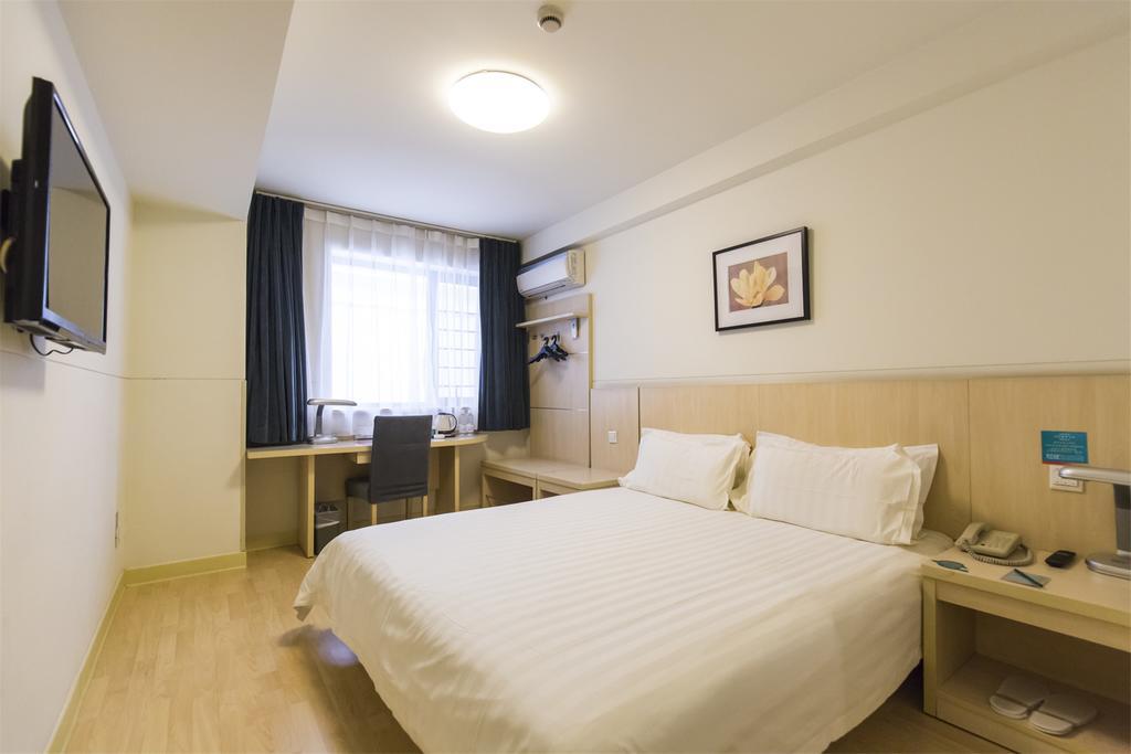 Jingjiang Inn Xining West Wuxi Road Qinghai Normal University Экстерьер фото